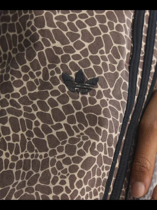 adidas Originals Brown Wide-Leg Printed Track Pants - Picture 5 of 15
